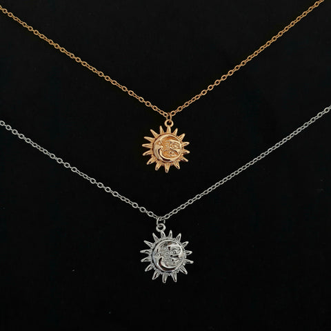 Collier symbole soleil en ACIER INOXYDABLE