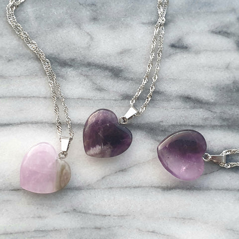 Naturstein Heilstein AMETHYST mit EDELSTAHLKETTE