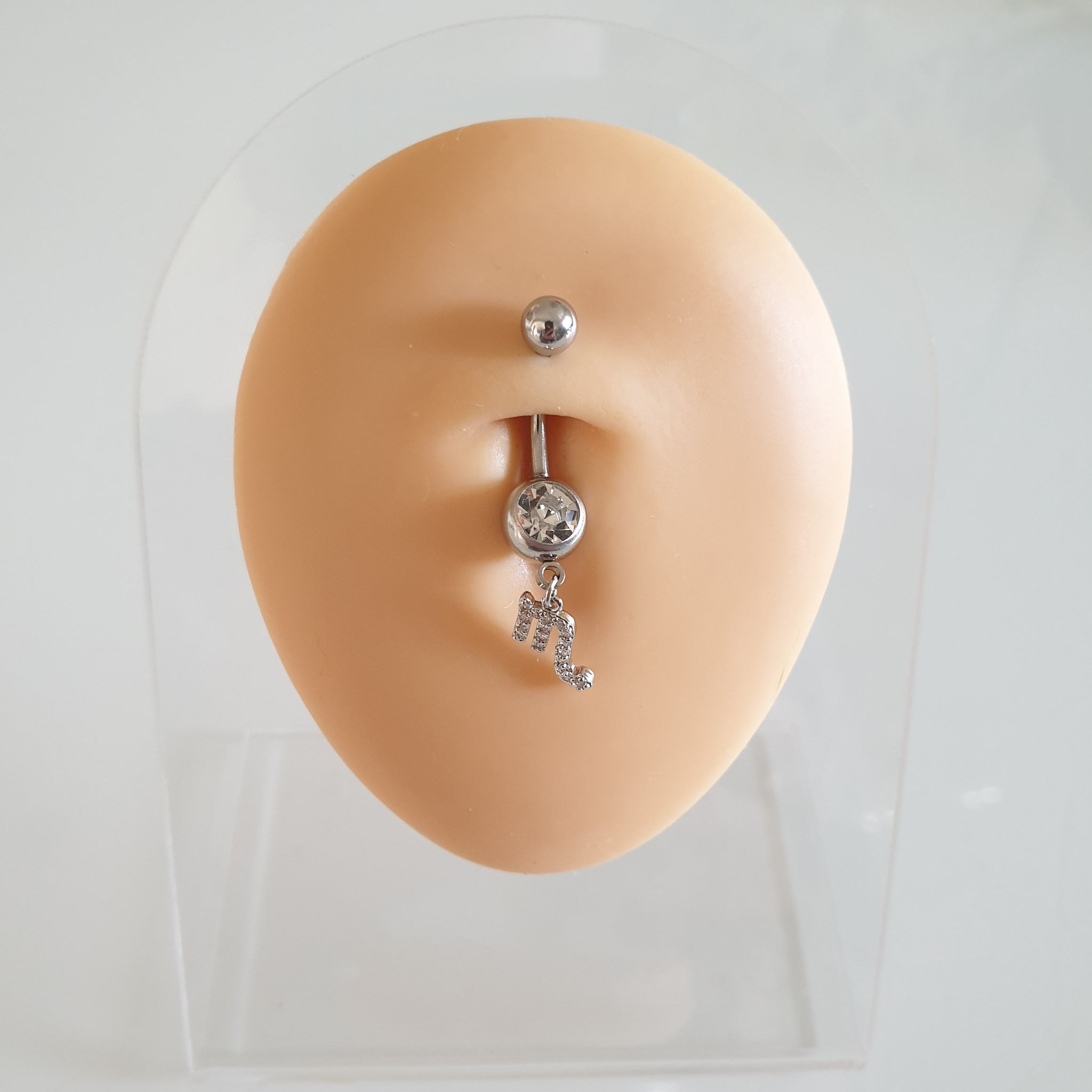 Bauchnabelpiercing aus 316L Chirurgenstahl mit Sternzeichen