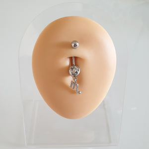 Bauchnabelpiercing aus 316L Chirurgenstahl mit Sternzeichen