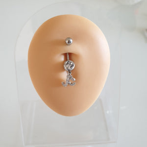 Bauchnabelpiercing aus 316L Chirurgenstahl mit 2 Initialen