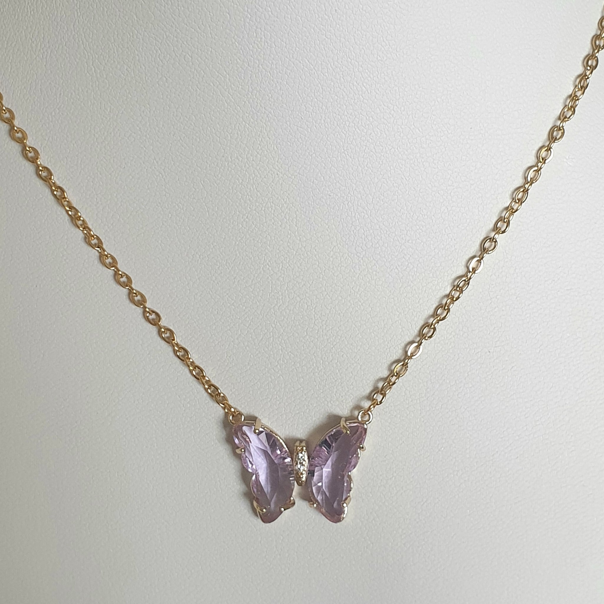 Papillon en cristal - colliers en acier inoxydable de différentes couleurs
